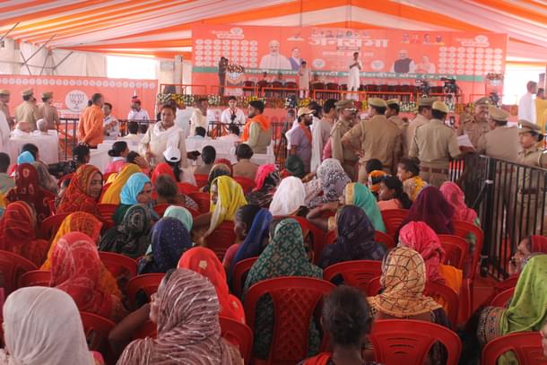 'Pallu' power - women supporters at Amit Shah Rally